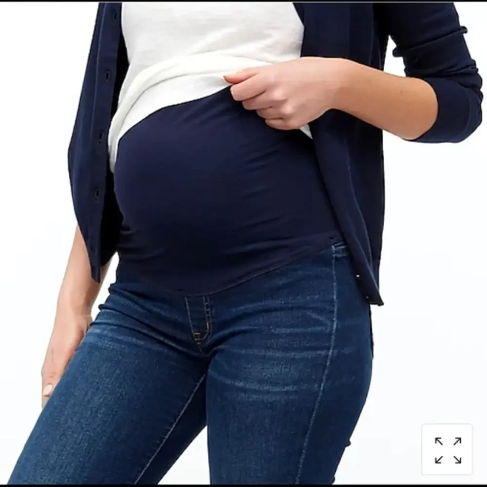 J CREW Maternity Jean in Indigo 26